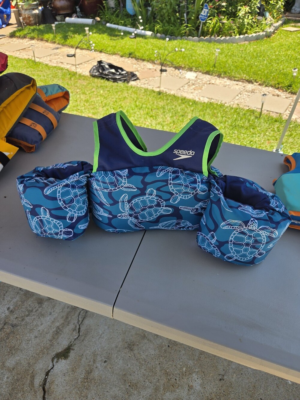 Speedo Kids Swim Vest with Turtle Design